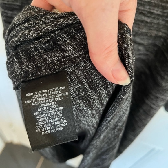 Mossimo Long Sleeve Tie Waist Dress - Picture 5 of 6